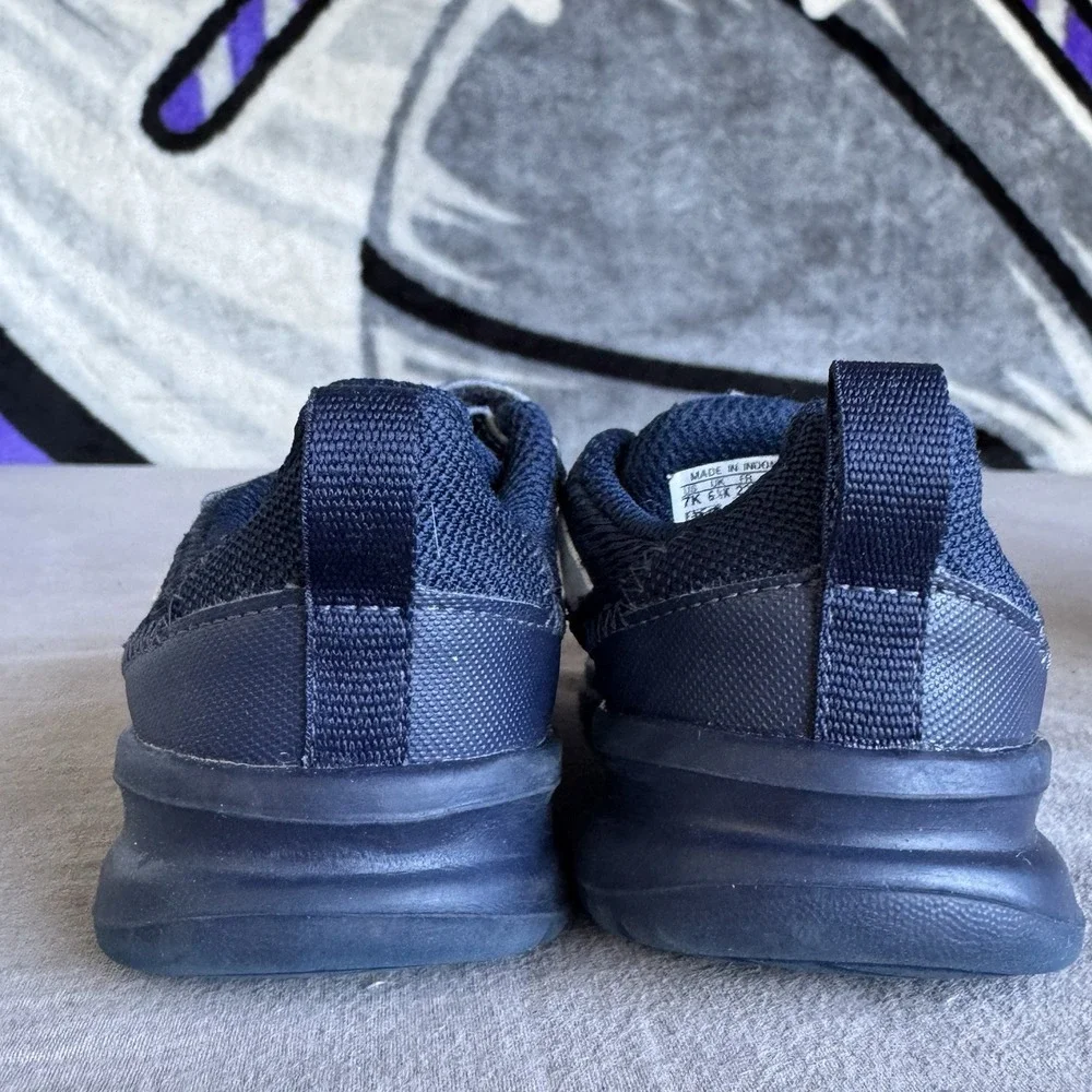 US Navy product pair